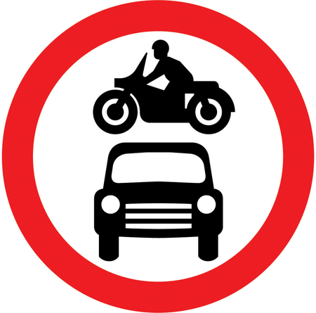The order sign prohibiting motor vehicles beyond a certain point. 